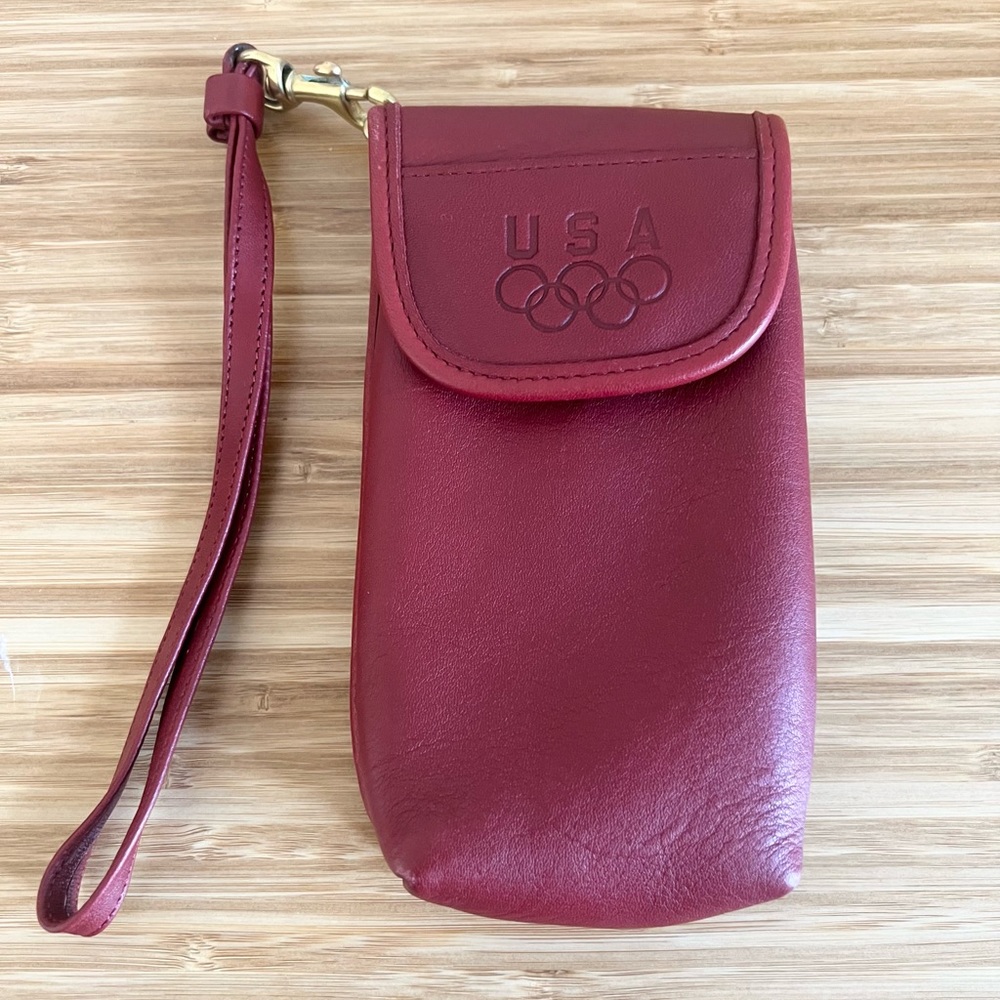 Vintage Coach Limited Edition Multifunction Case Red